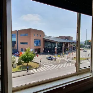 5* בית הארחה Venice Airport Bed
